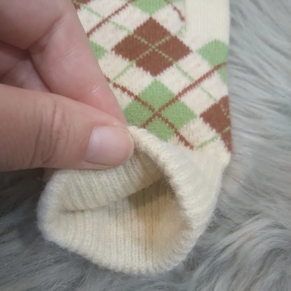 Argyle Style Acrylic Gloves In Beige